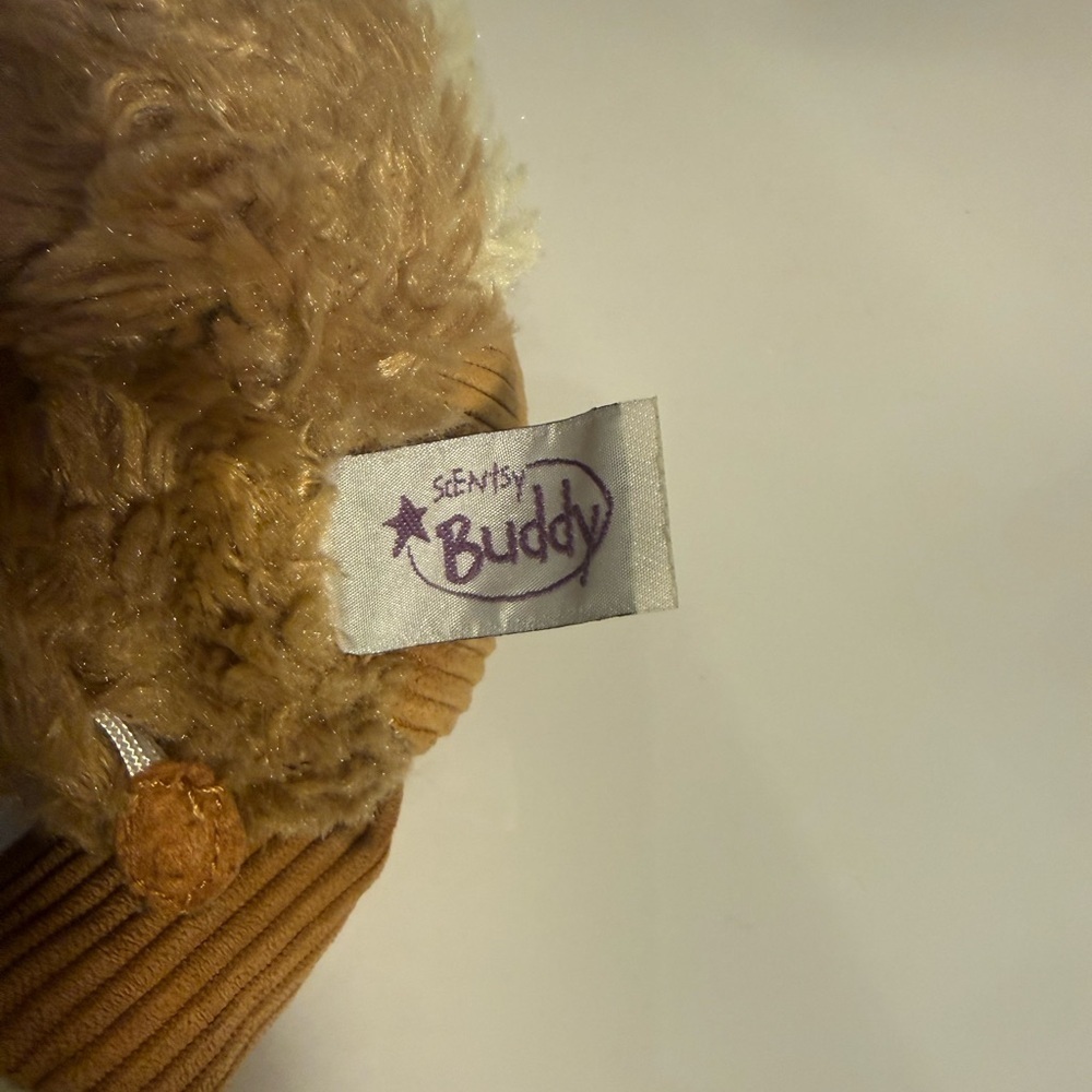 Scentsy Buddy Sunny The Squirrel 9” No Book Or Scent Pak Retired Buddy - Picture 3 of 5